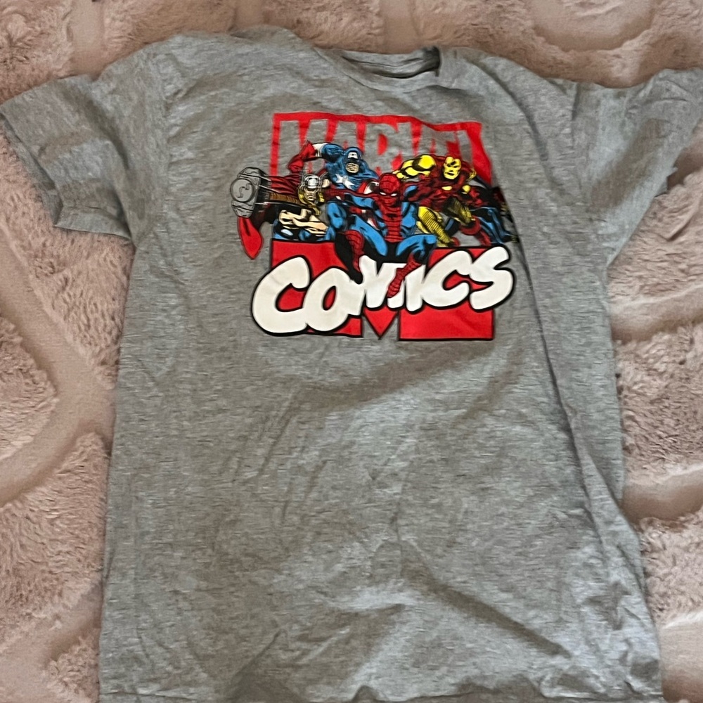 Marvel Comics Heroes Gray T-Shirt